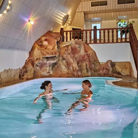 Lifestyle Zum Kurfuersten 4* 베른카슈텔쿠에스