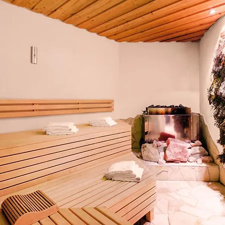 朱姆库尔夫斯登居家生活酒店 酒店 贝恩卡斯特尔-屈斯