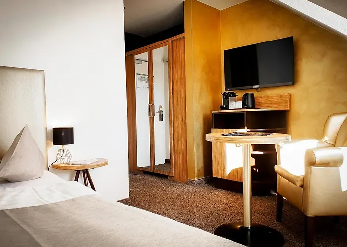 Lifestyle Zum Kurfuersten מלון ברנקסטל - קיס